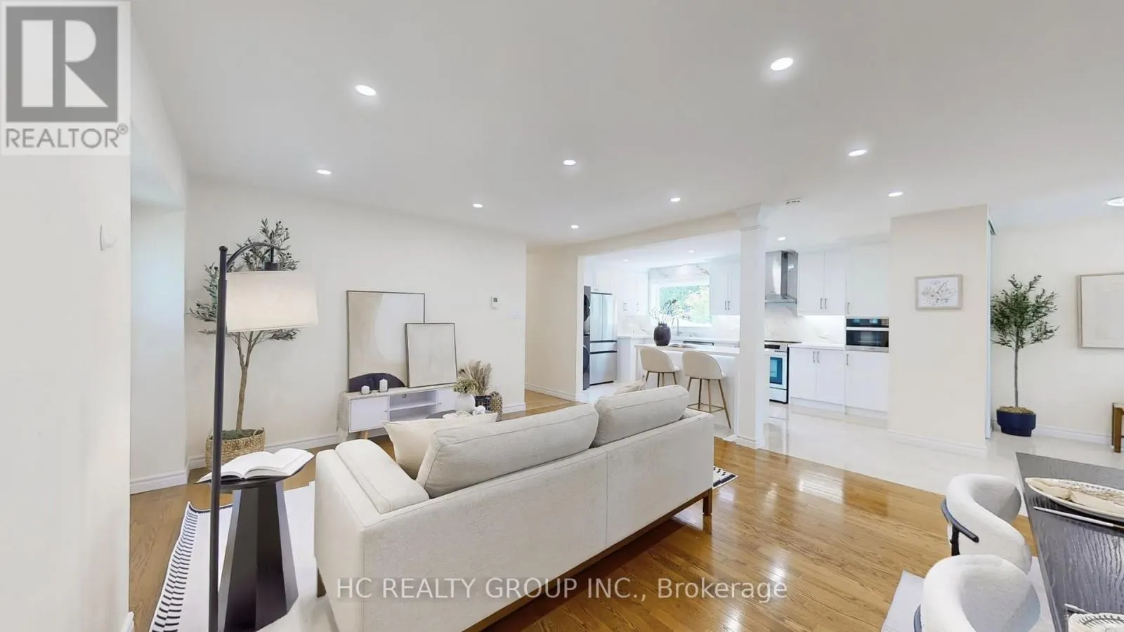 21 SIR CONSTANTINE DRIVE