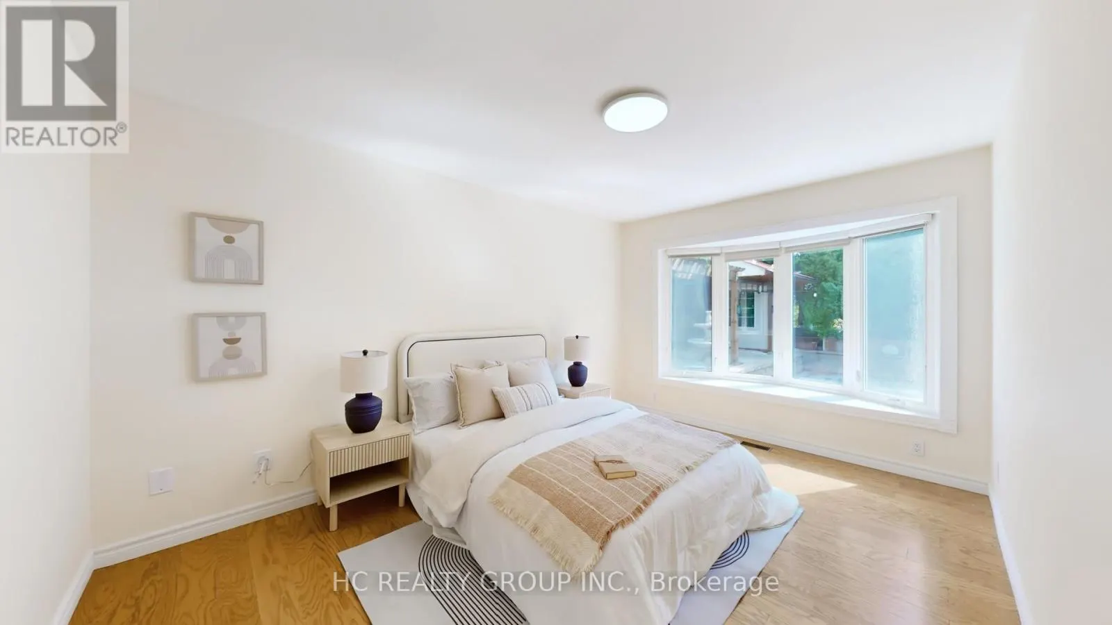 21 SIR CONSTANTINE DRIVE