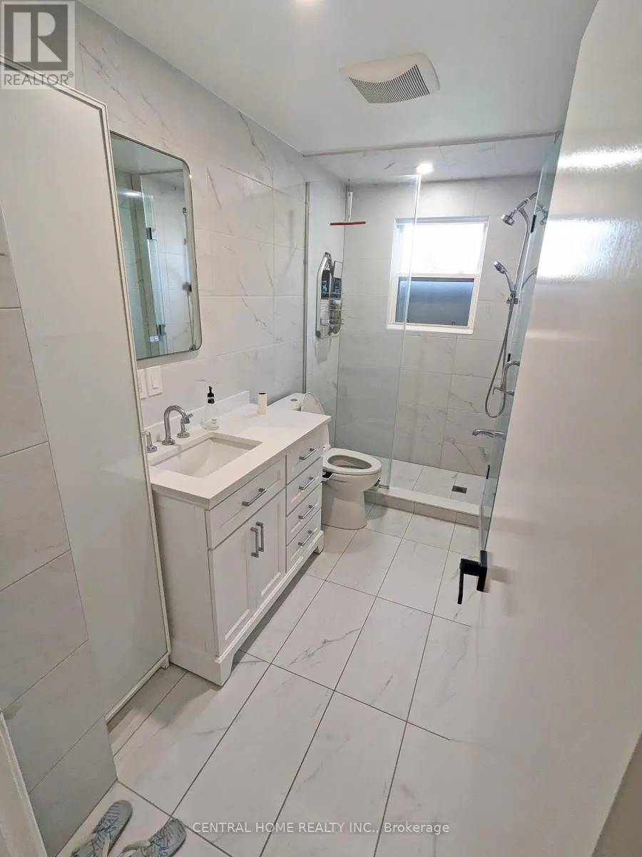 MAIN FLOOR - 333 WALKER AVENUE