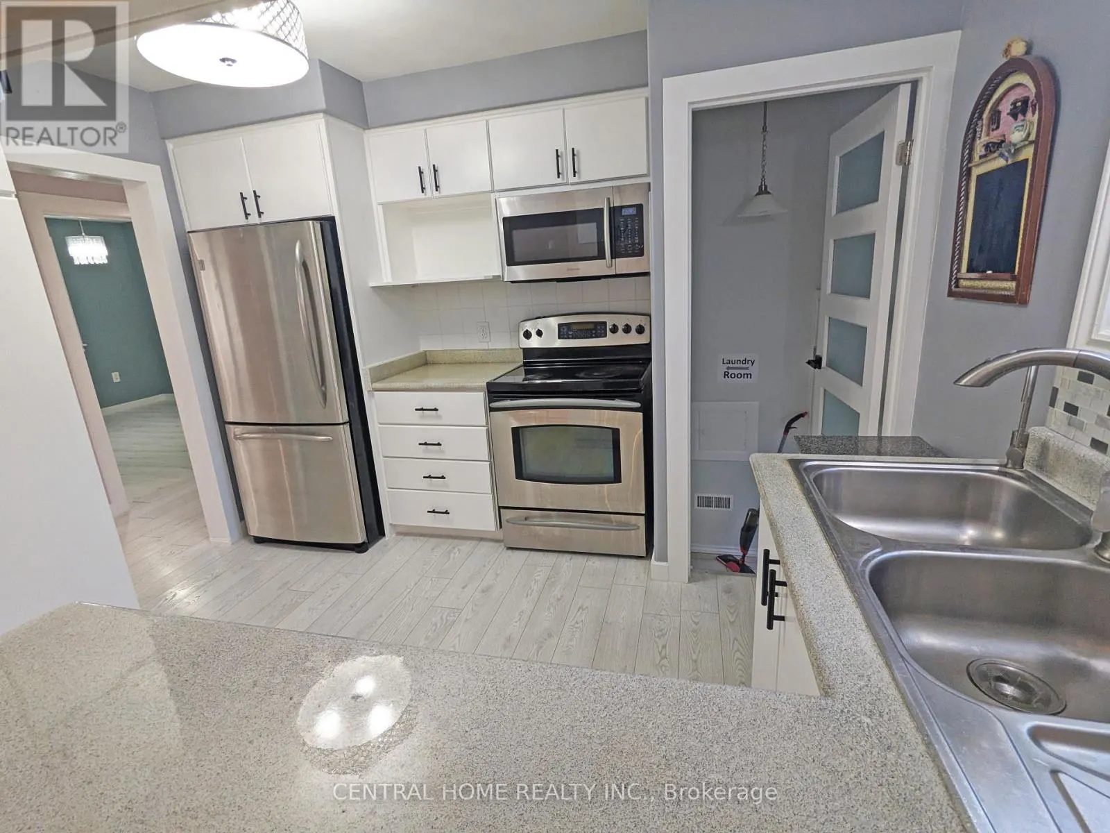 MAIN FLOOR - 333 WALKER AVENUE