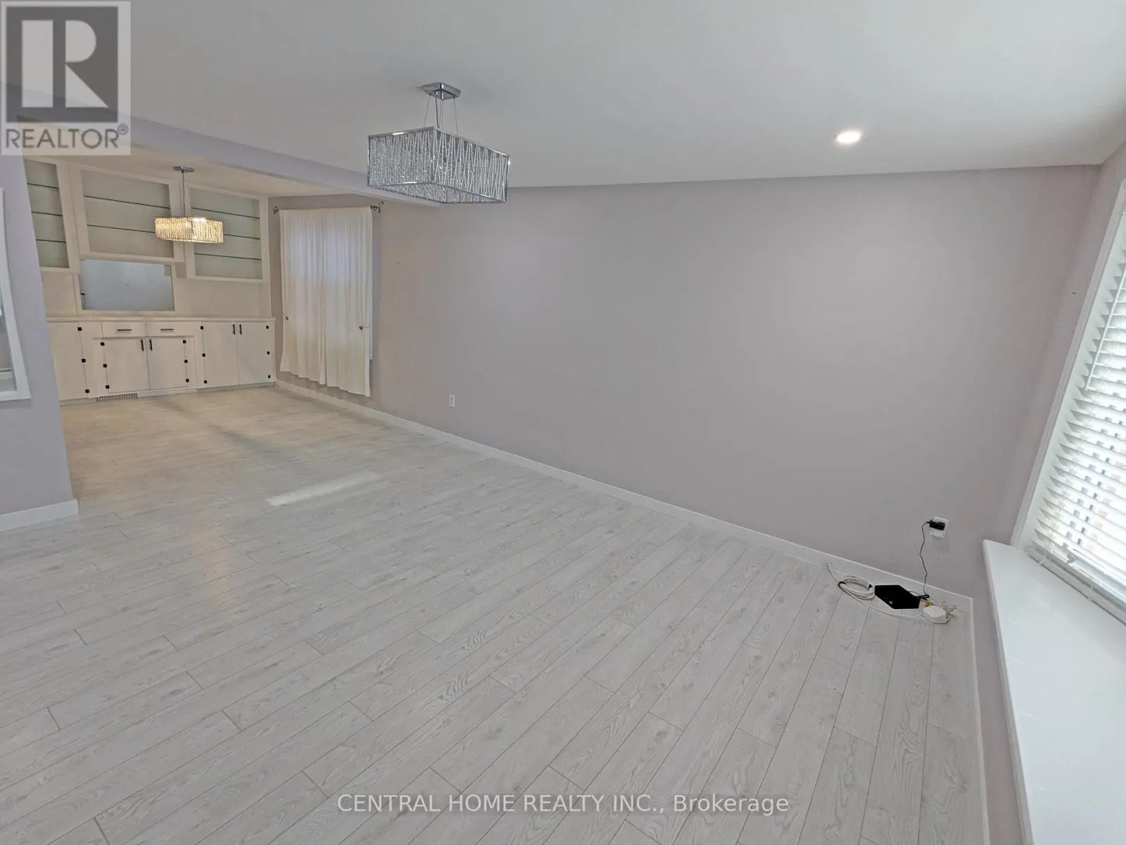 MAIN FLOOR - 333 WALKER AVENUE