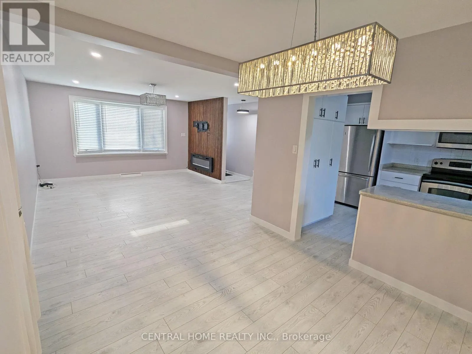 MAIN FLOOR - 333 WALKER AVENUE
