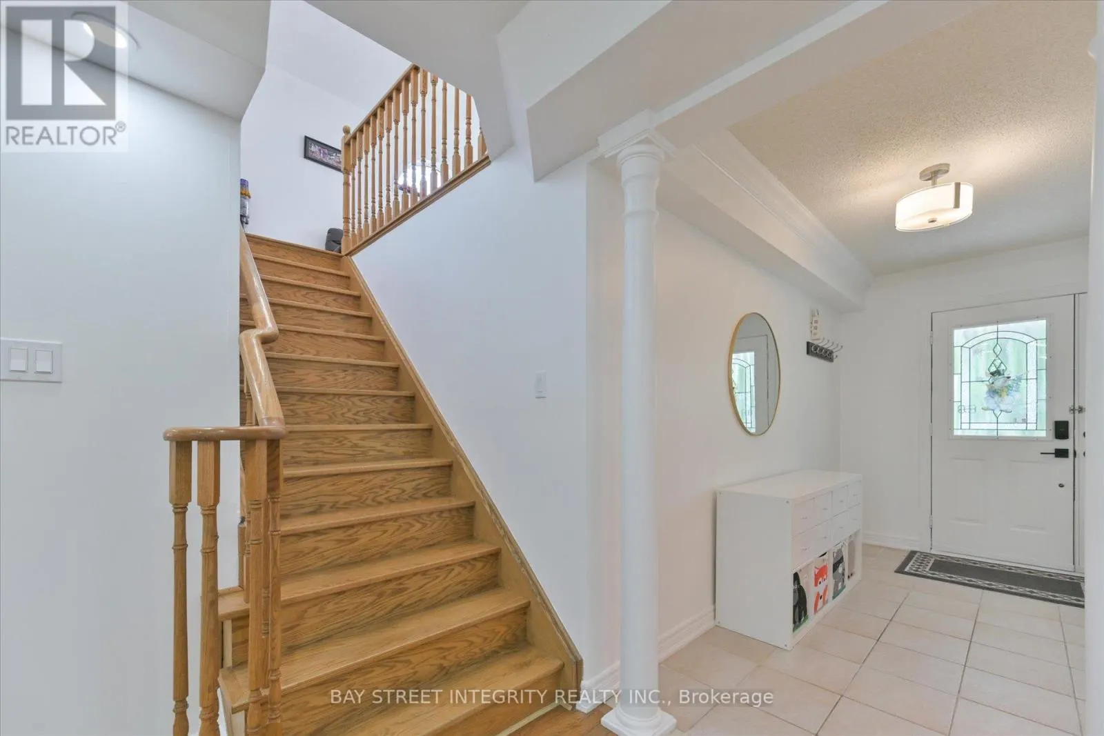 32 SAIL CRESCENT