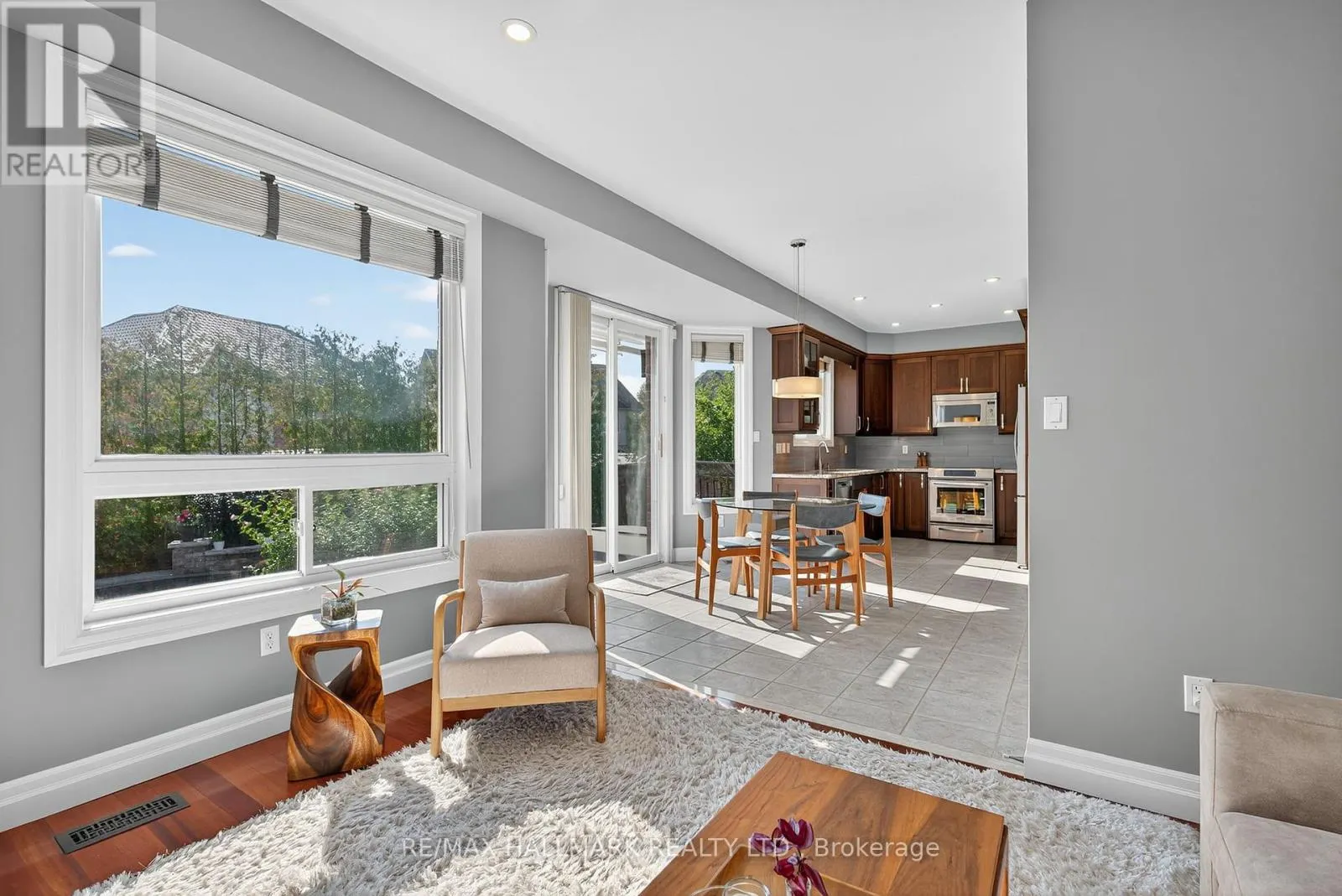 12 FOREST MANOR PLACE