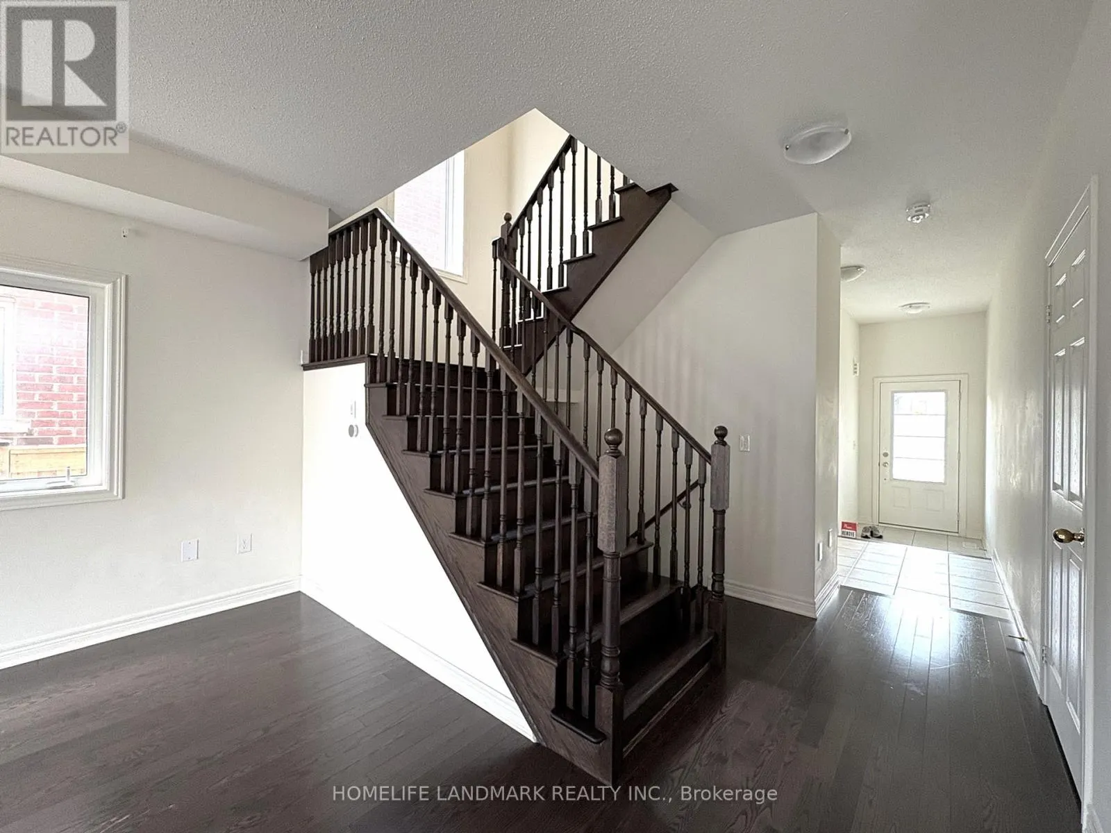 38 FOXBERRY ROAD