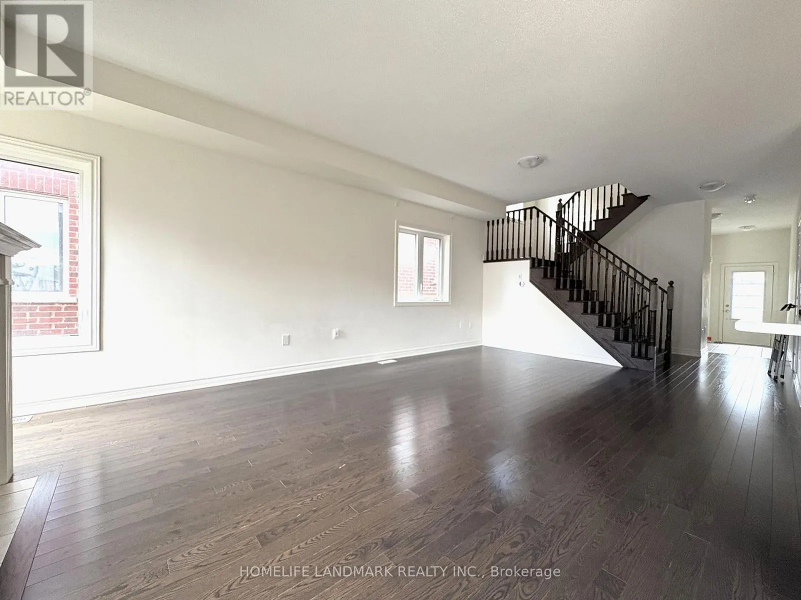 38 FOXBERRY ROAD