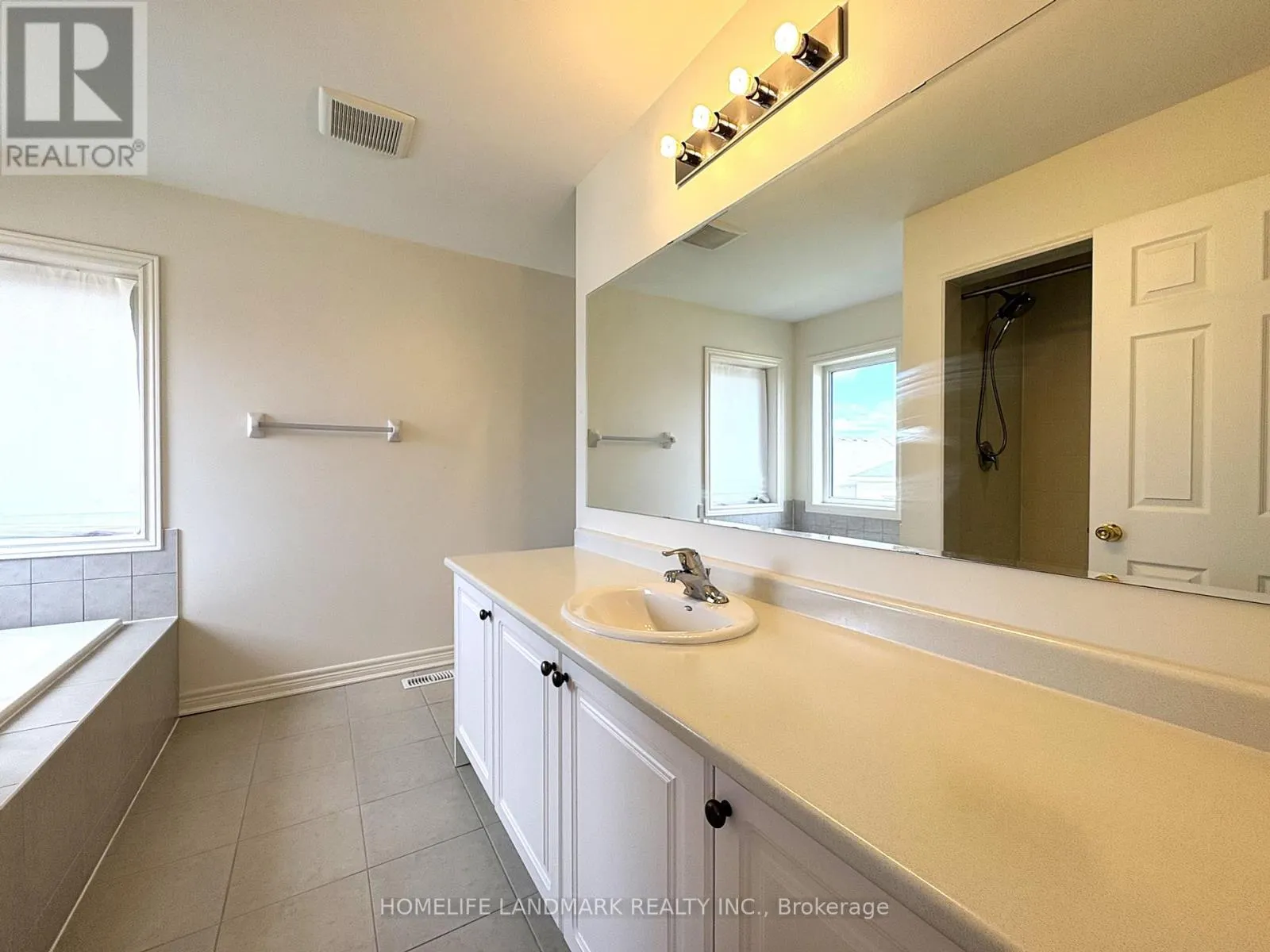 38 FOXBERRY ROAD