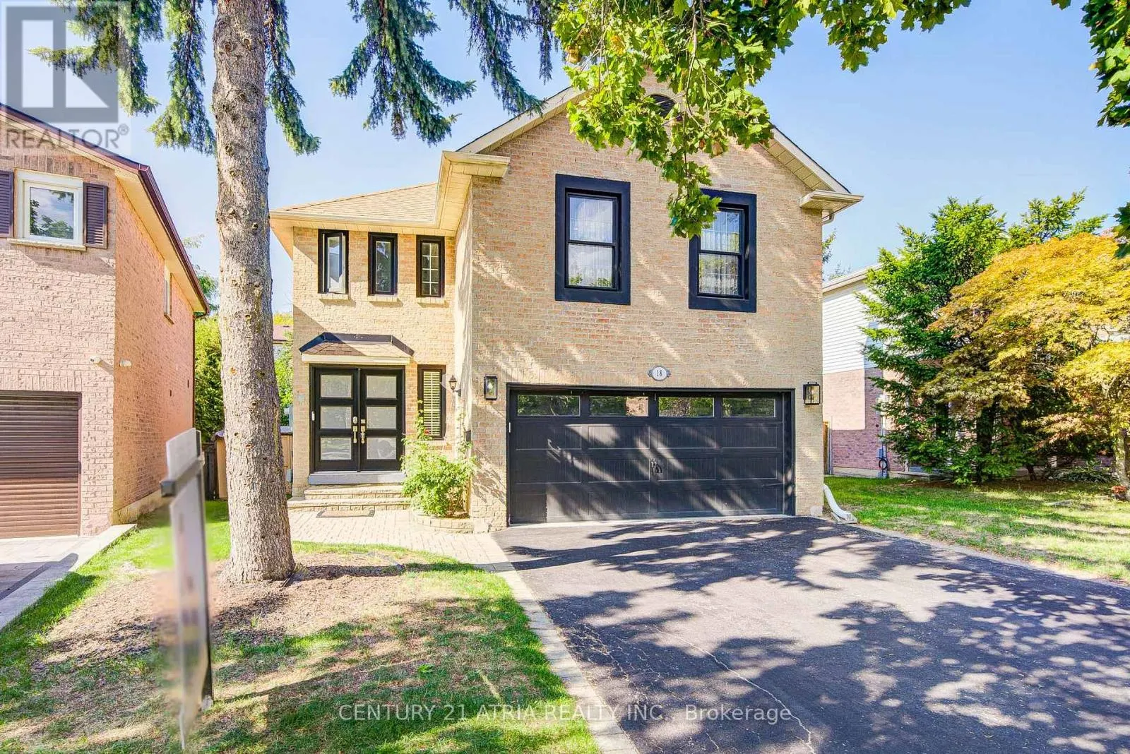 18 PARK LANE CIRCLE