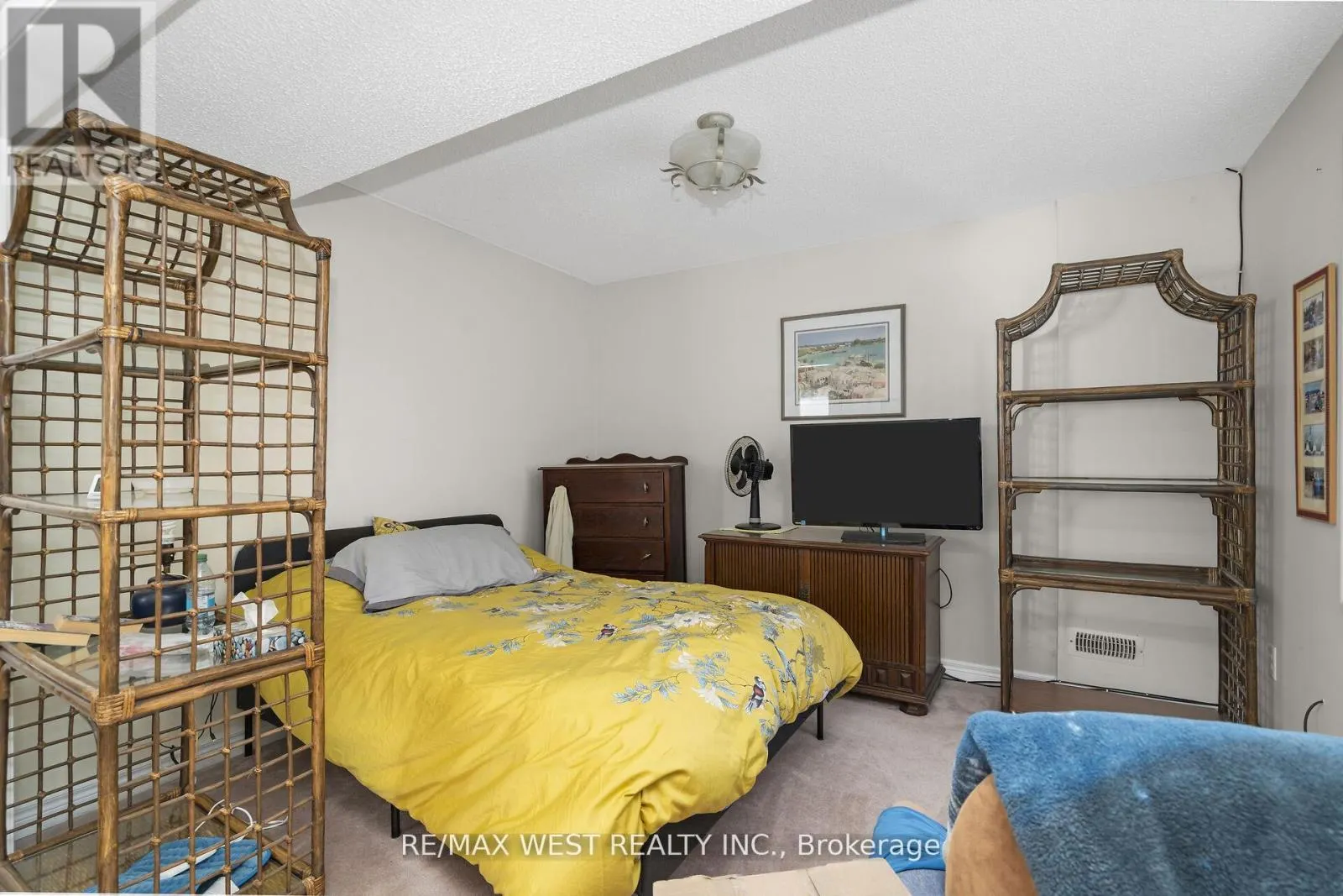 362 AVRO ROAD