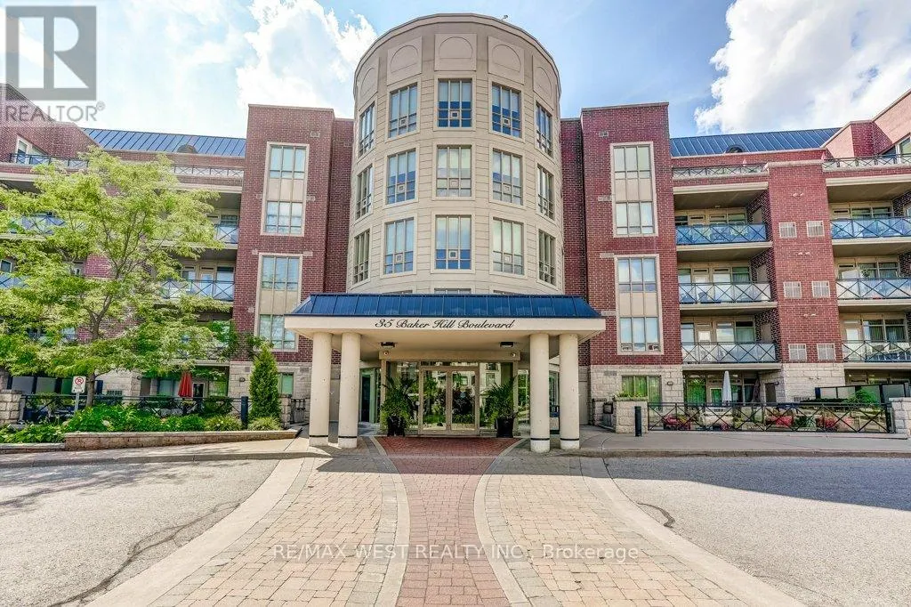 404 - 35 BAKER HILL BOULEVARD