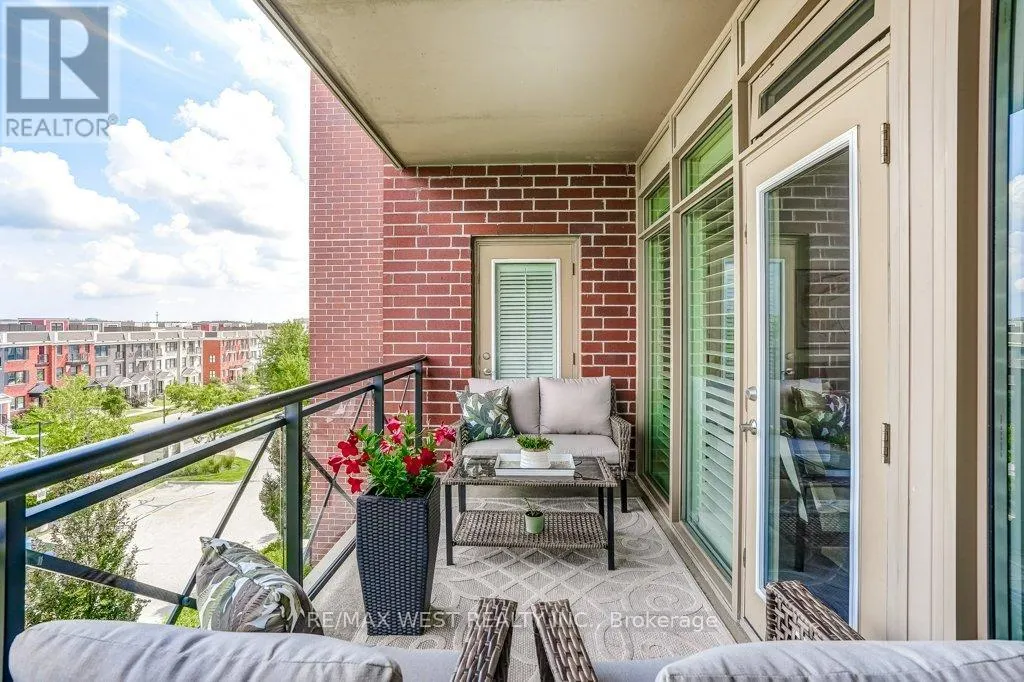 404 - 35 BAKER HILL BOULEVARD