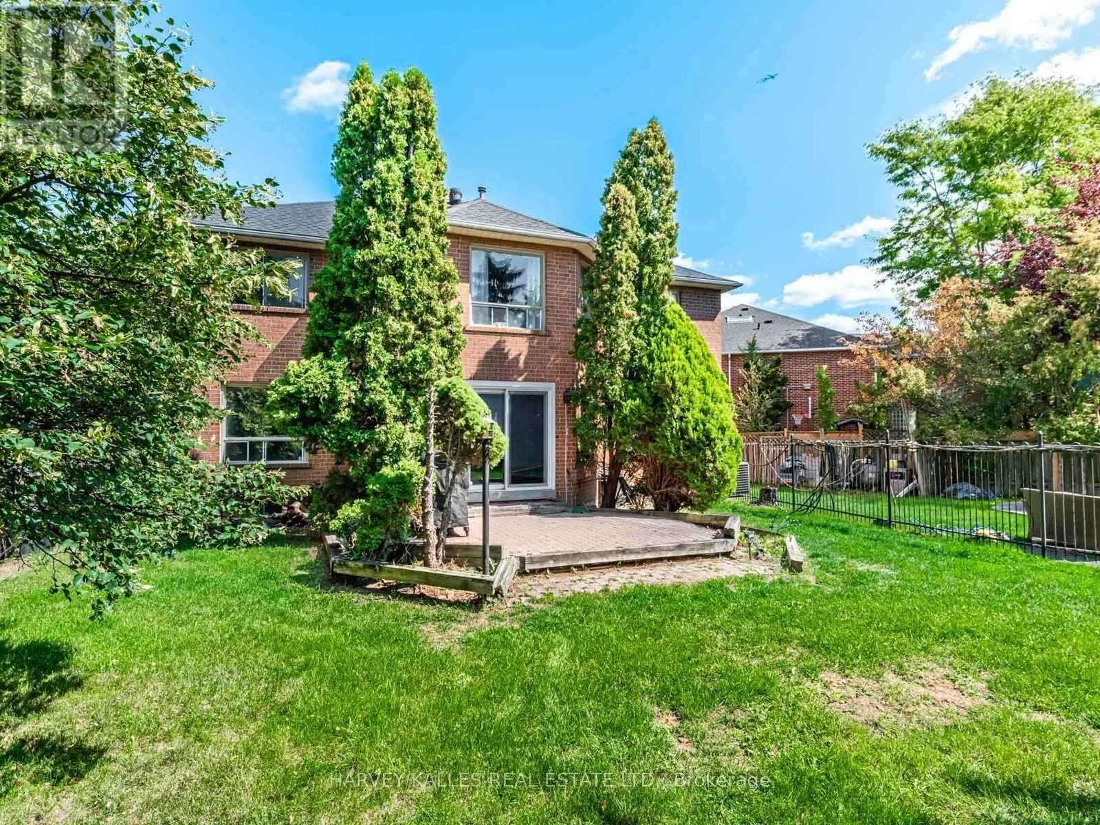 85 FRANMORE CIRCLE