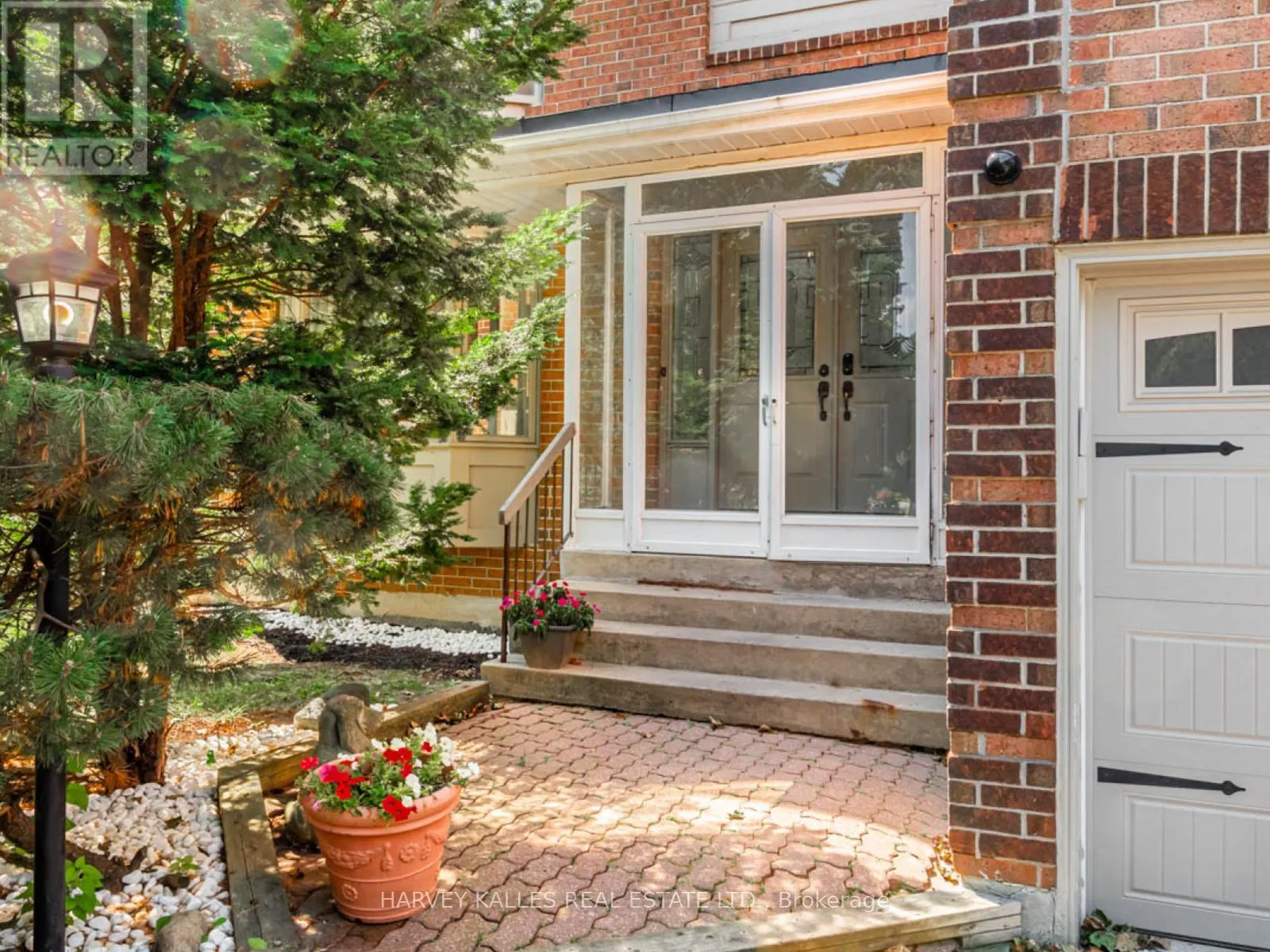 85 FRANMORE CIRCLE