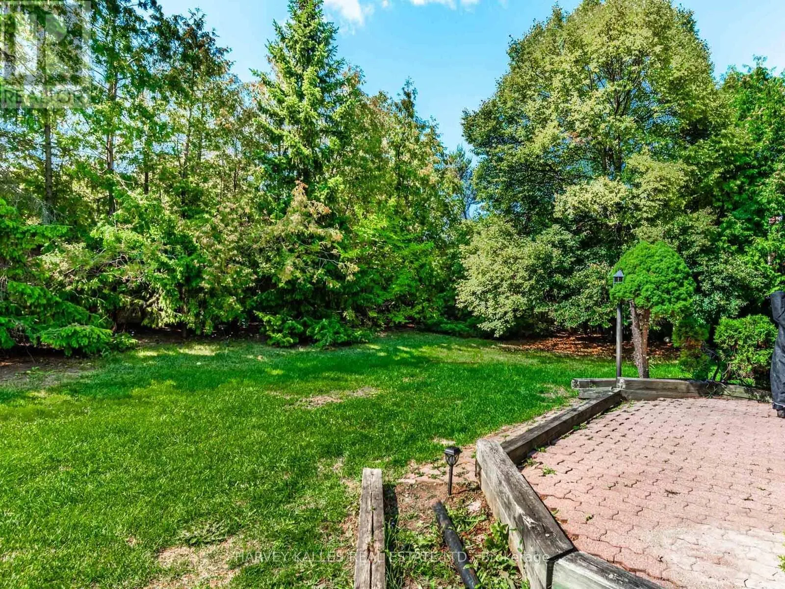 85 FRANMORE CIRCLE