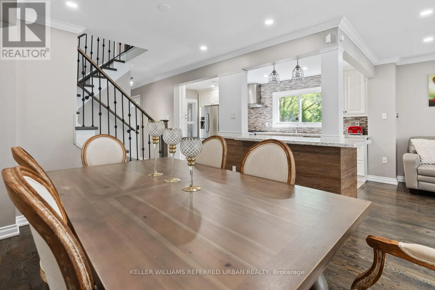 78 SUNSHINE DRIVE