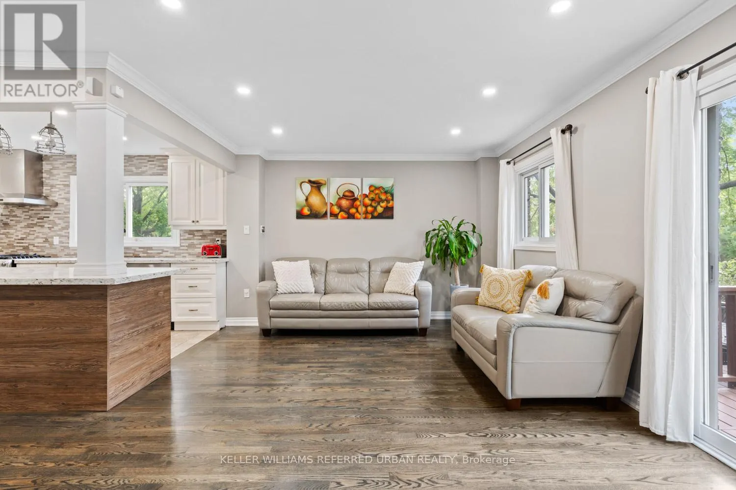 78 SUNSHINE DRIVE