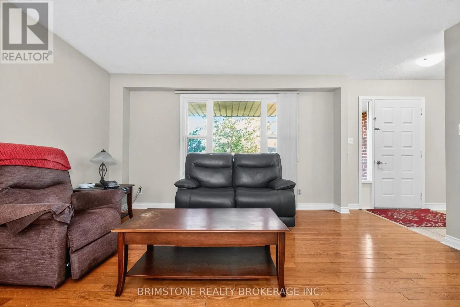 16 NORTHGATE DRIVE