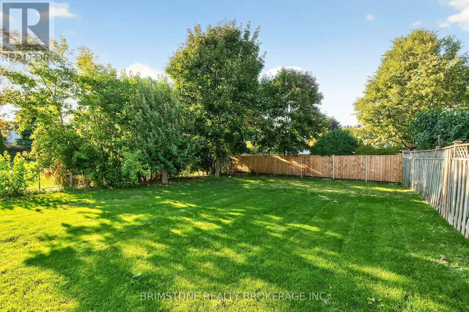 16 NORTHGATE DRIVE