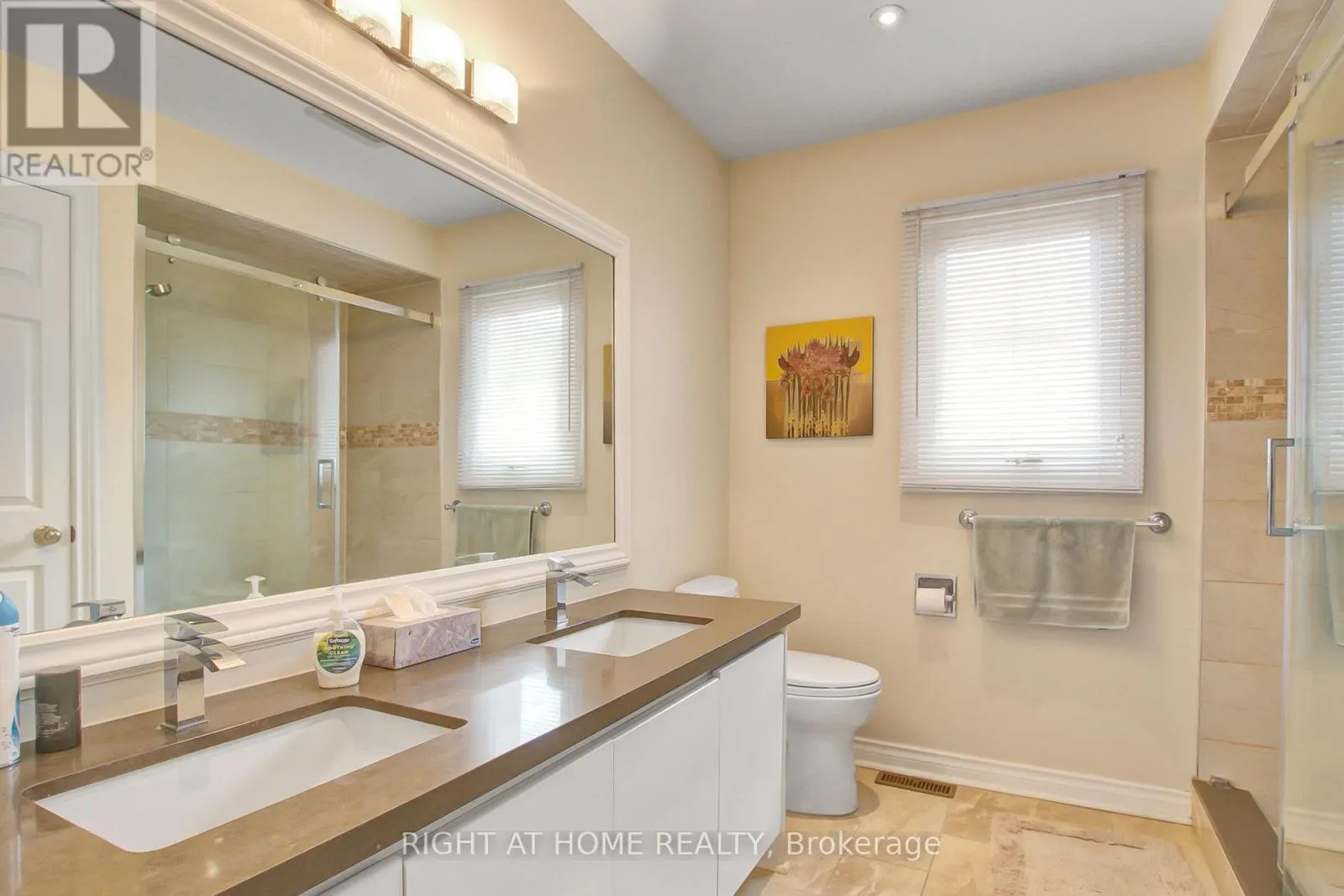 53 WALTHAM CRESCENT