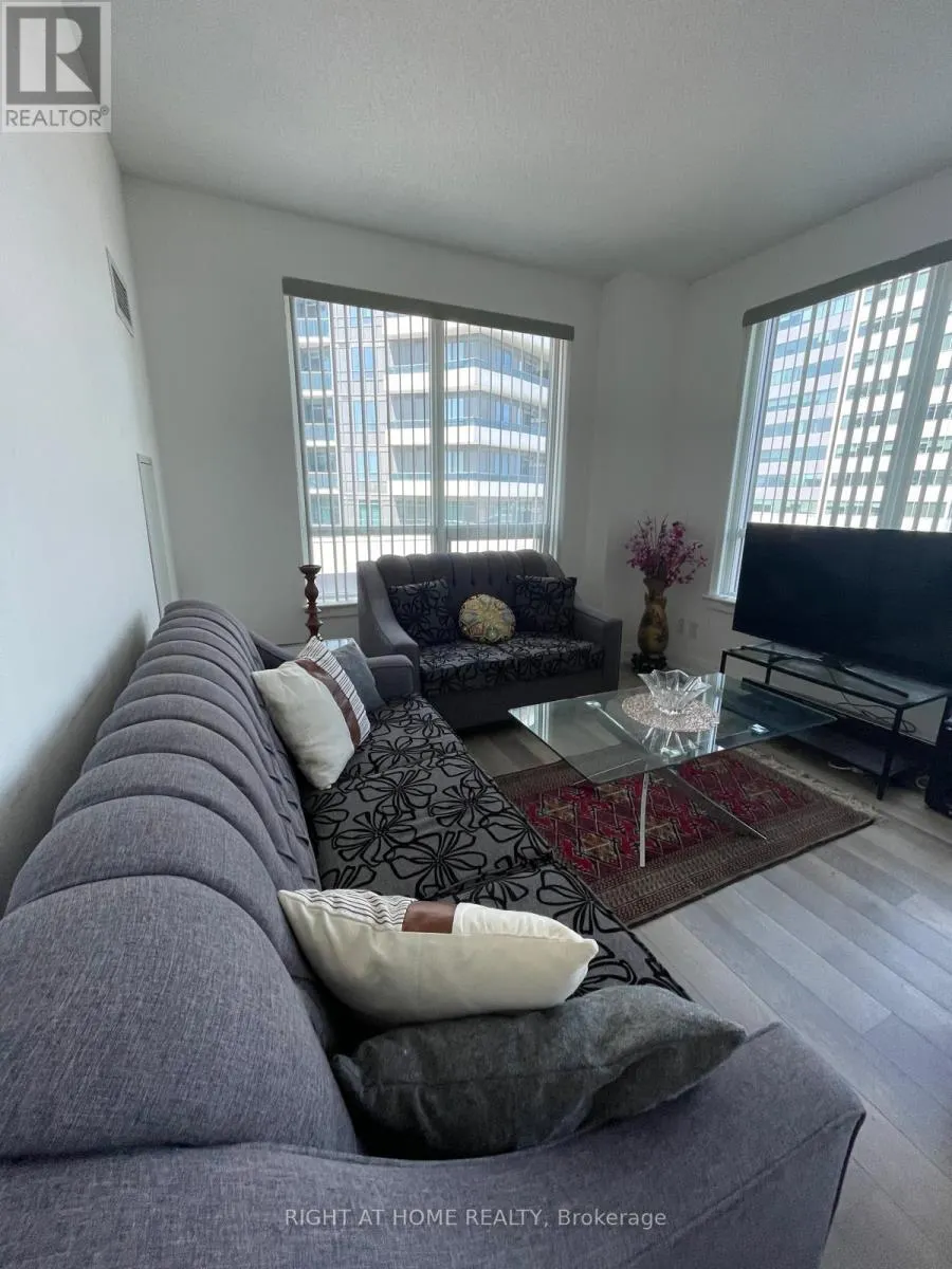 533 - 7165 YONGE STREET