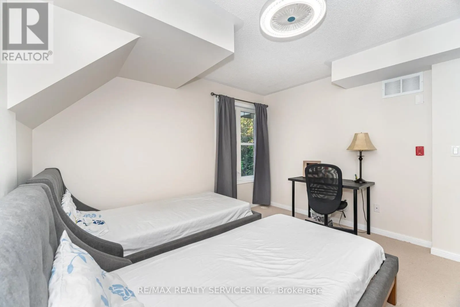 106 - 9589 KEELE STREET