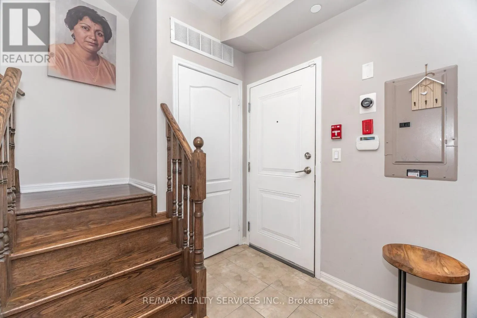 106 - 9589 KEELE STREET