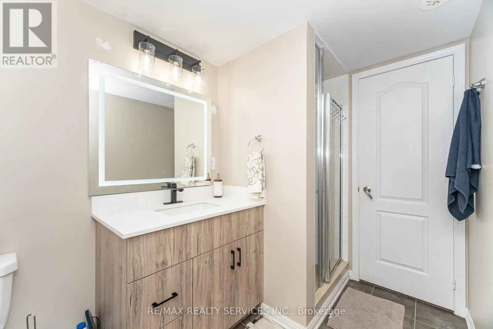 106 - 9589 KEELE STREET