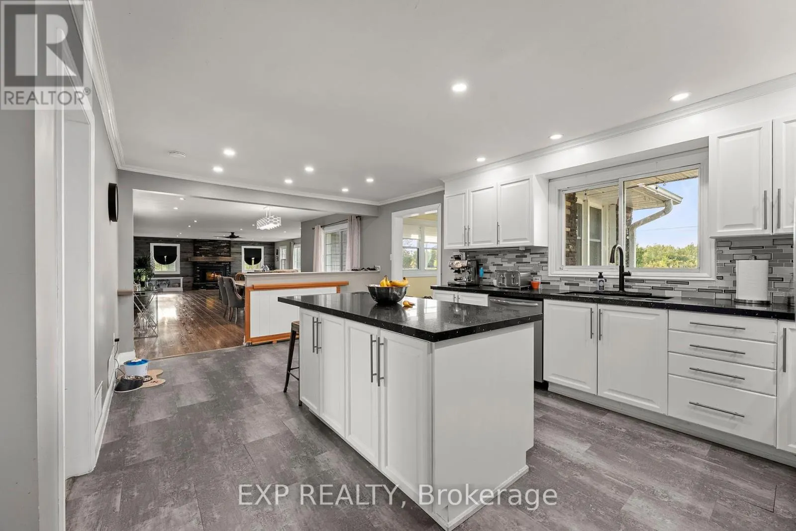 1109 RAVENSHOE ROAD