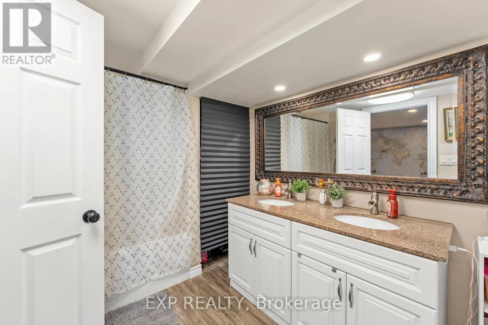 1109 RAVENSHOE ROAD