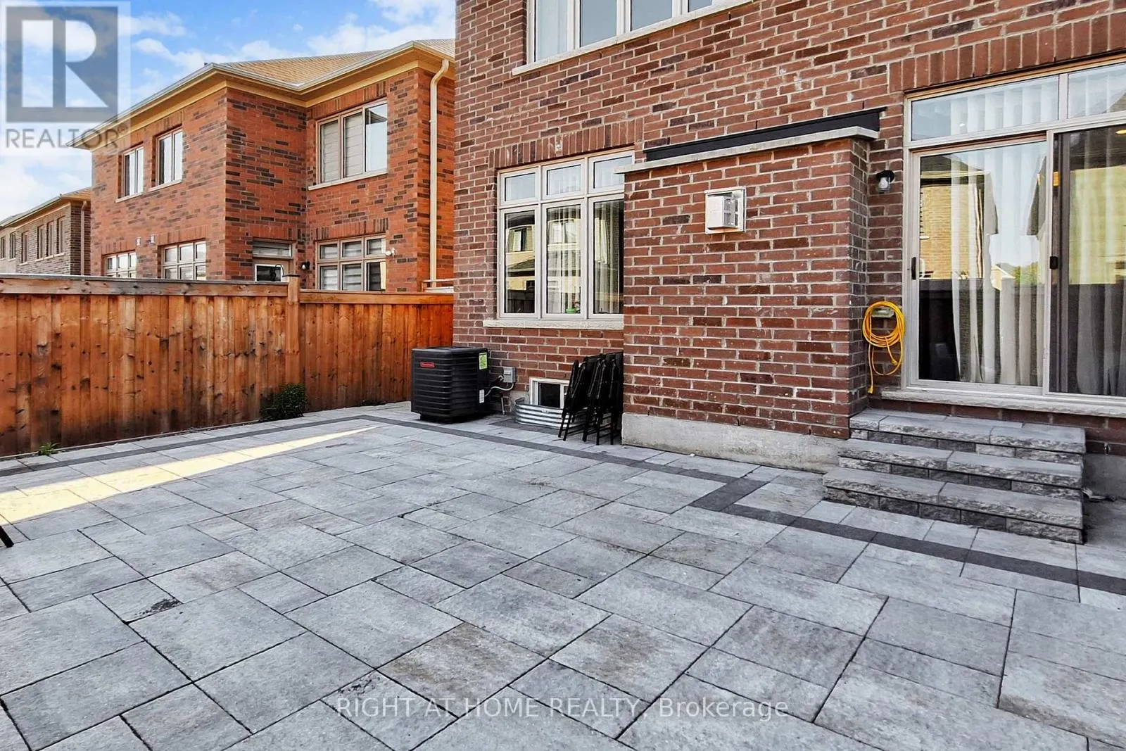 46 PRUNELLA CRESCENT