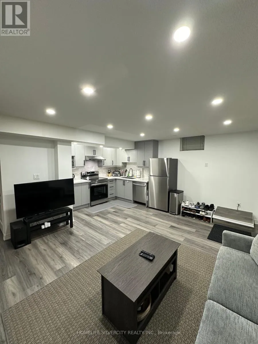 BSMNT - 39 ARBAND AVENUE