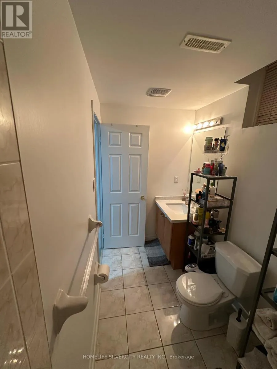 BSMNT - 39 ARBAND AVENUE