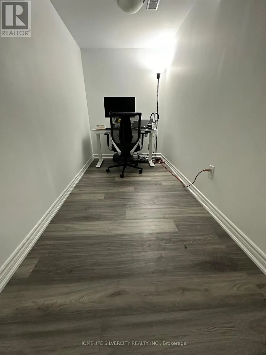 BSMNT - 39 ARBAND AVENUE
