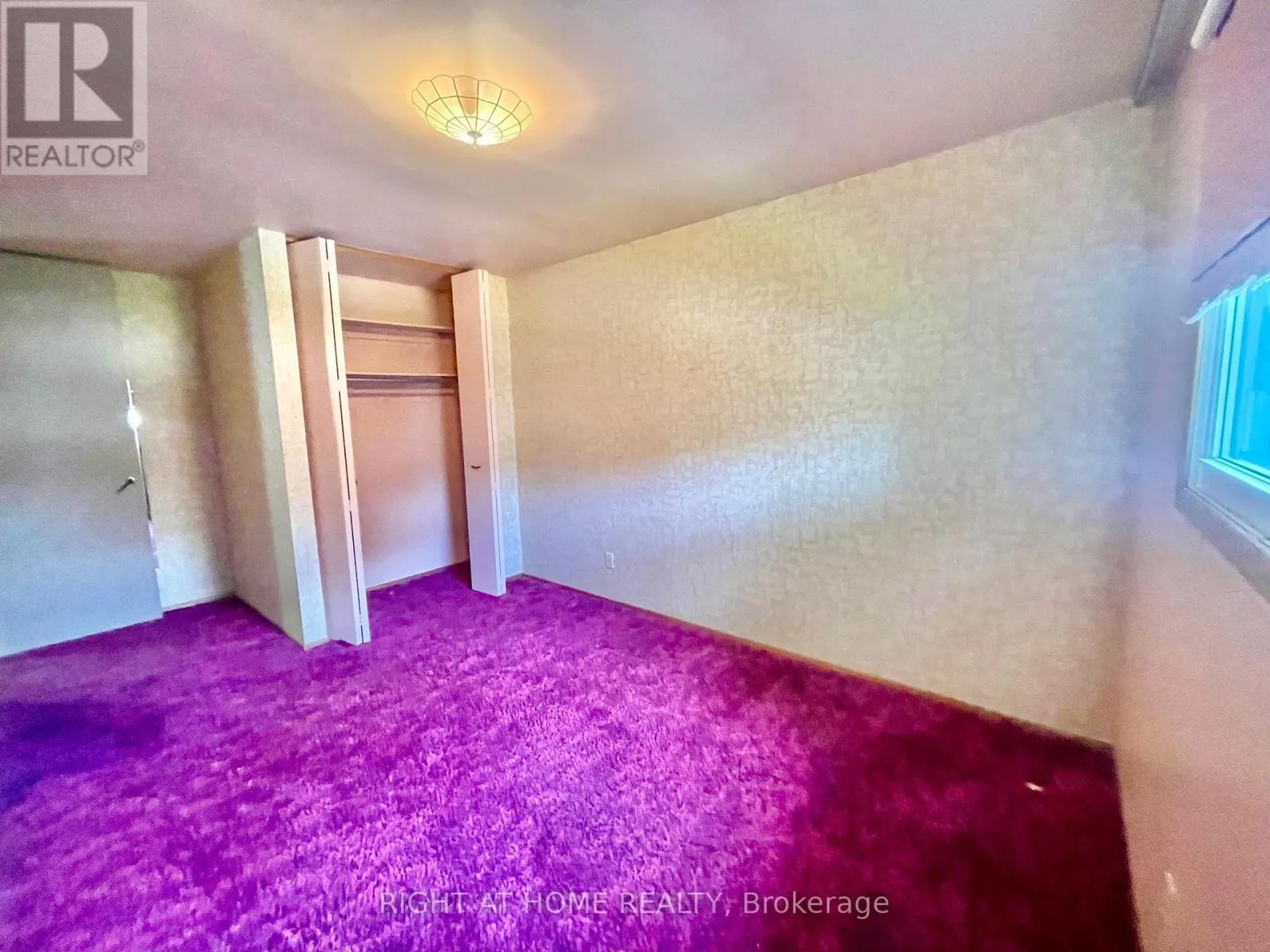 23 POMANDER ROAD