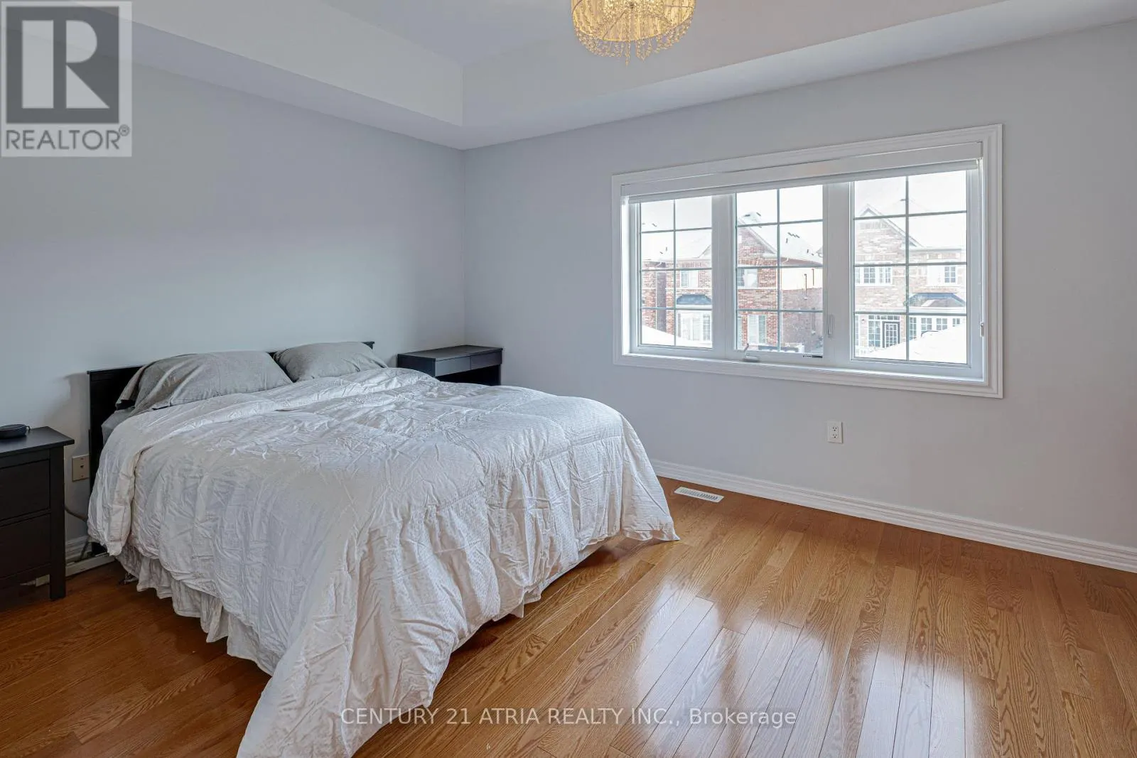 137 BARONS STREET