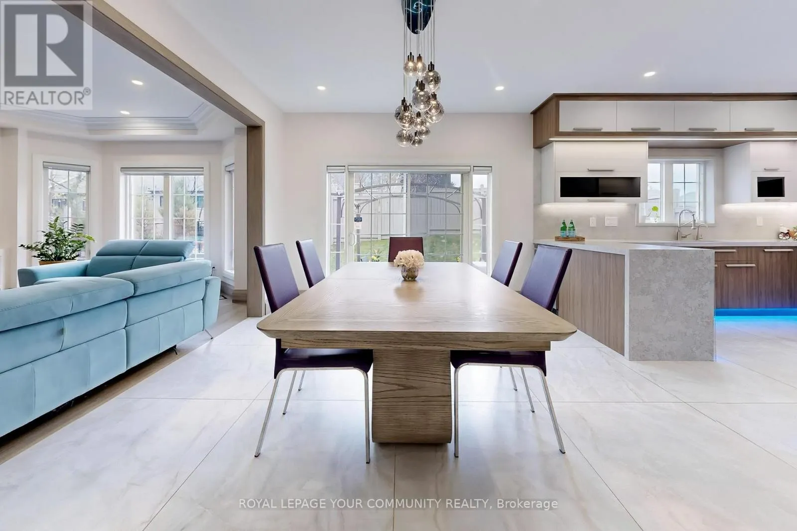 1 PRINCESS ISABELLA COURT