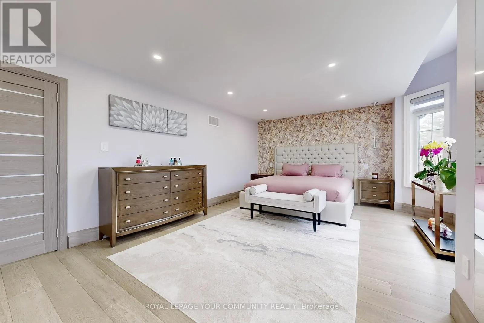 1 PRINCESS ISABELLA COURT