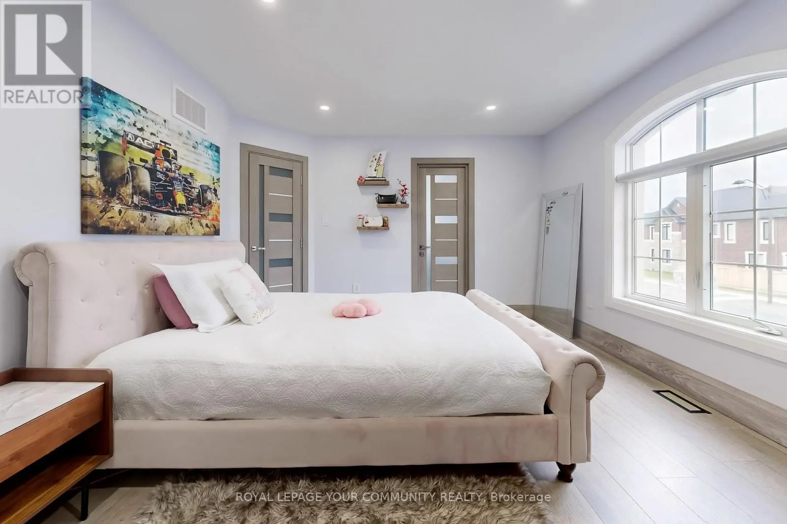1 PRINCESS ISABELLA COURT