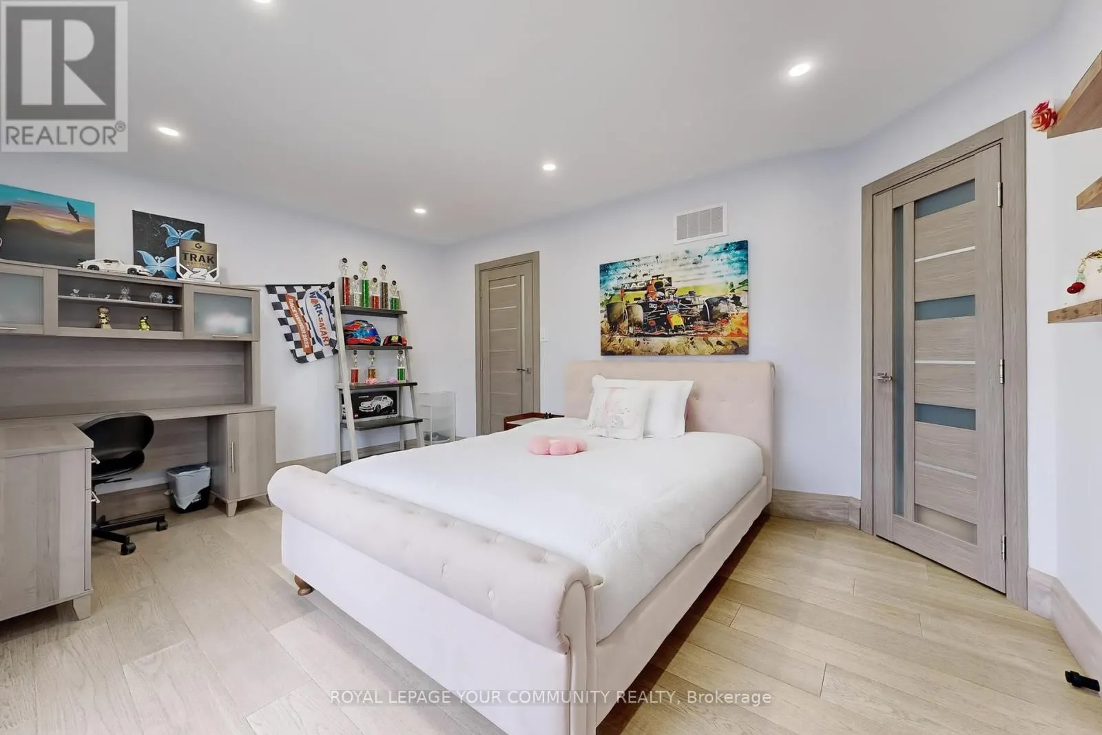 1 PRINCESS ISABELLA COURT