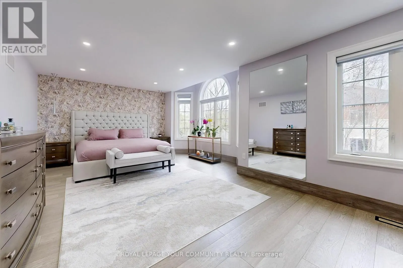 1 PRINCESS ISABELLA COURT