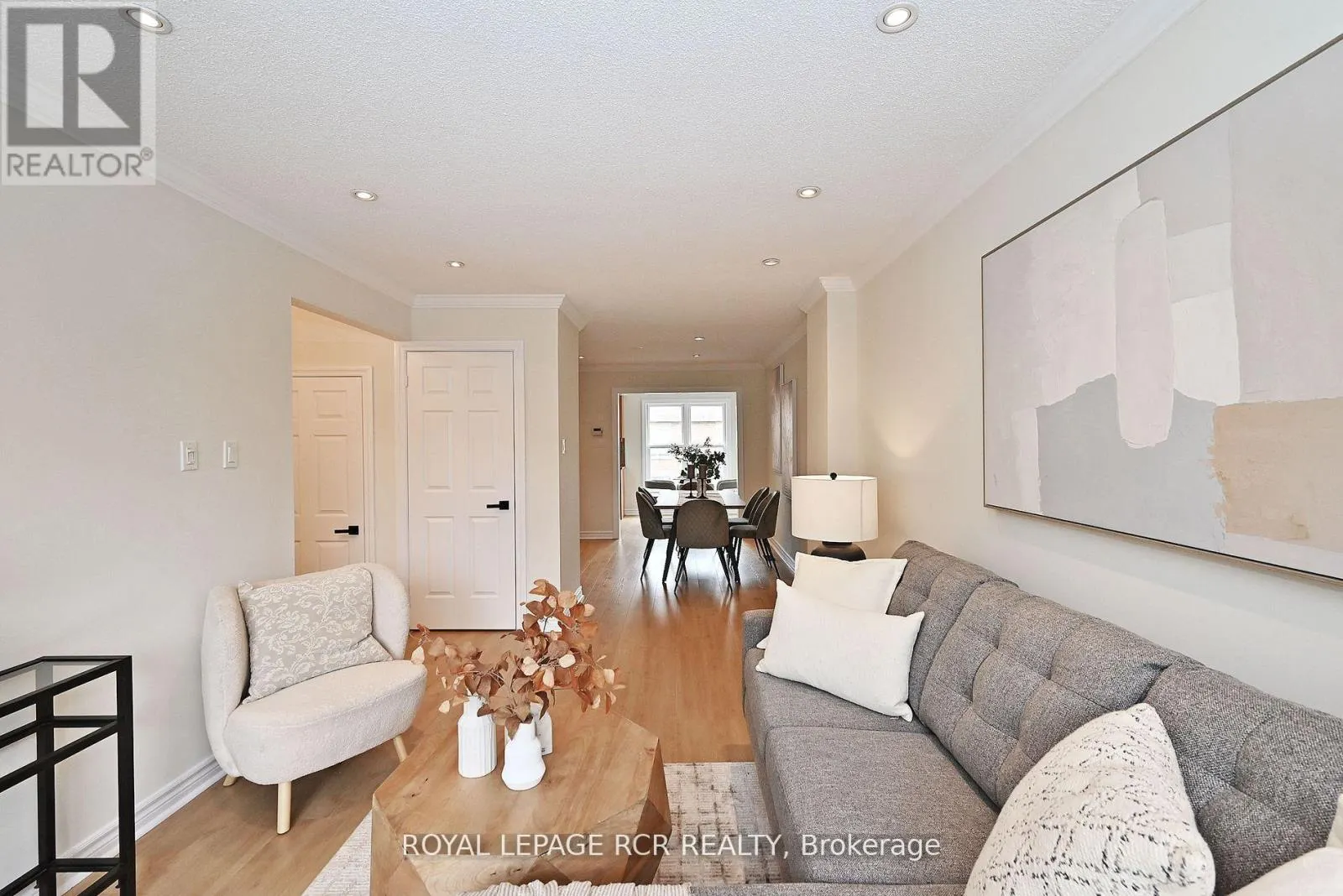 28 WYATT LANE