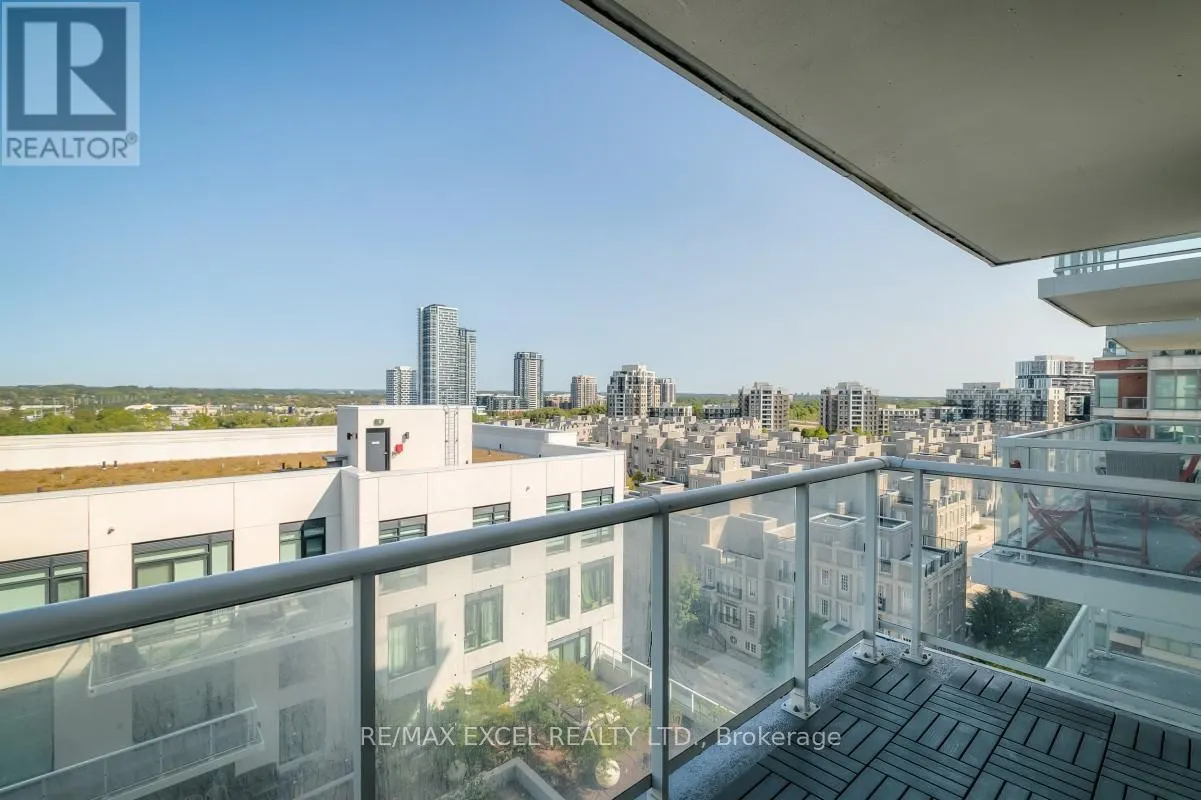 903 - 8 ROUGE VALLEY DRIVE W