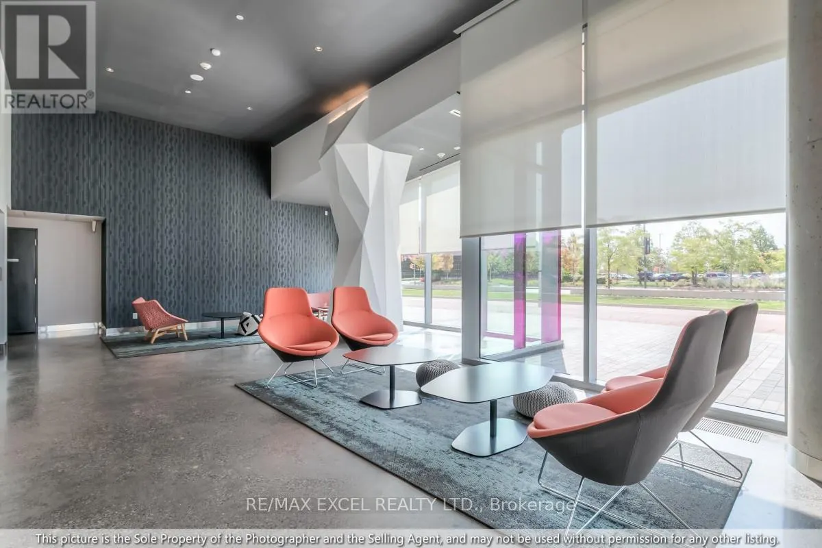 903 - 8 ROUGE VALLEY DRIVE W