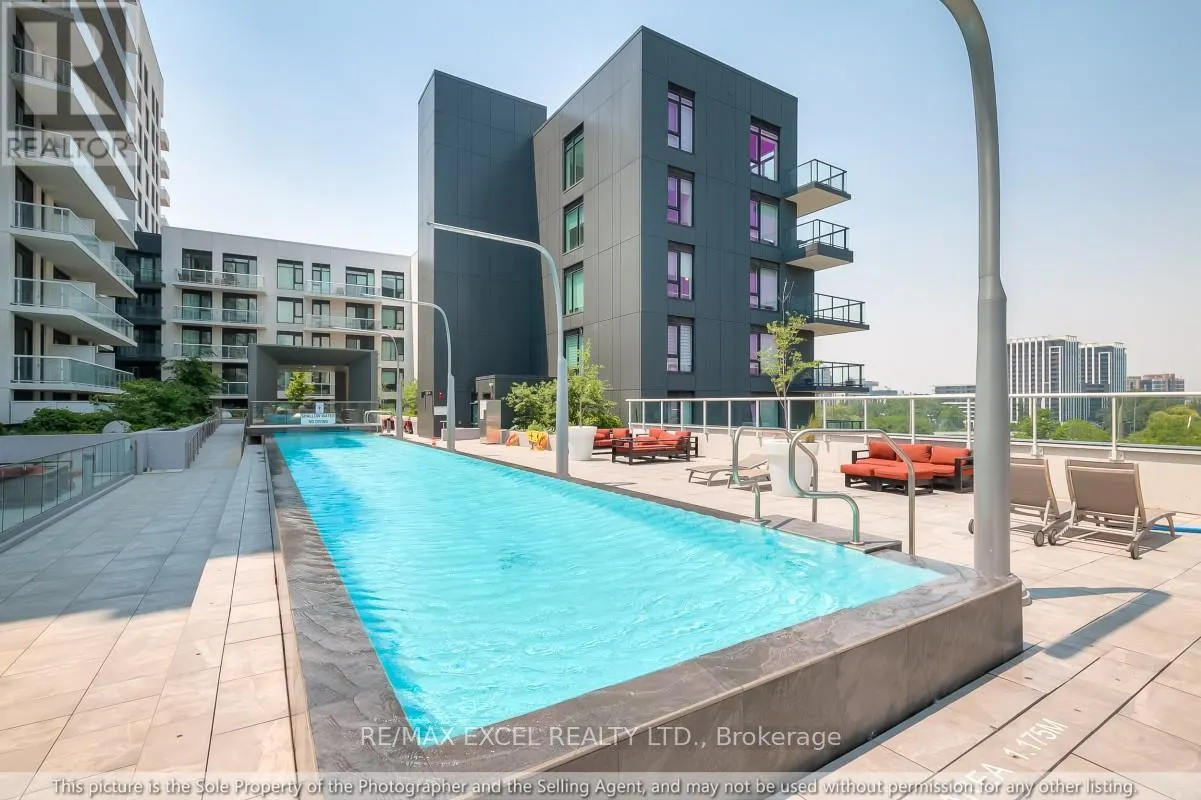 903 - 8 ROUGE VALLEY DRIVE W