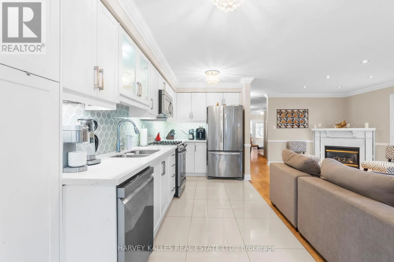 62 KALMAR CRESCENT