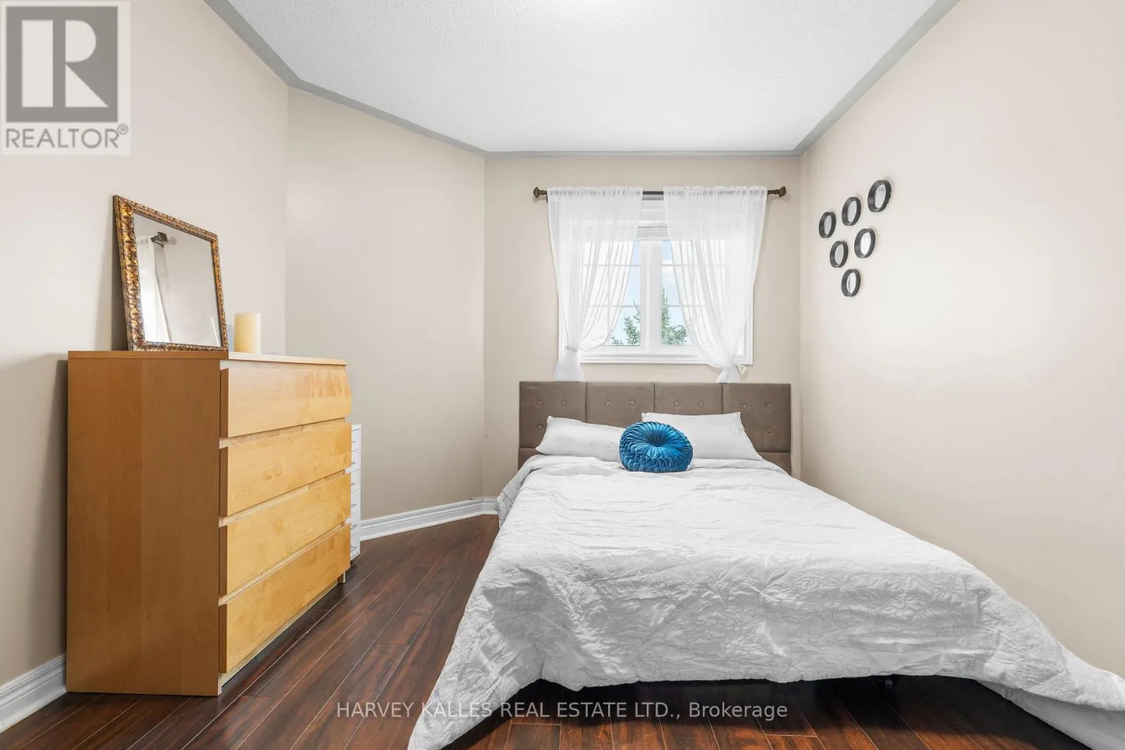 62 KALMAR CRESCENT