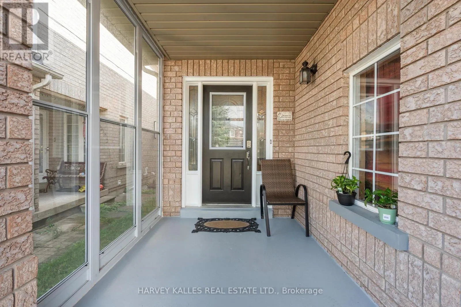 62 KALMAR CRESCENT