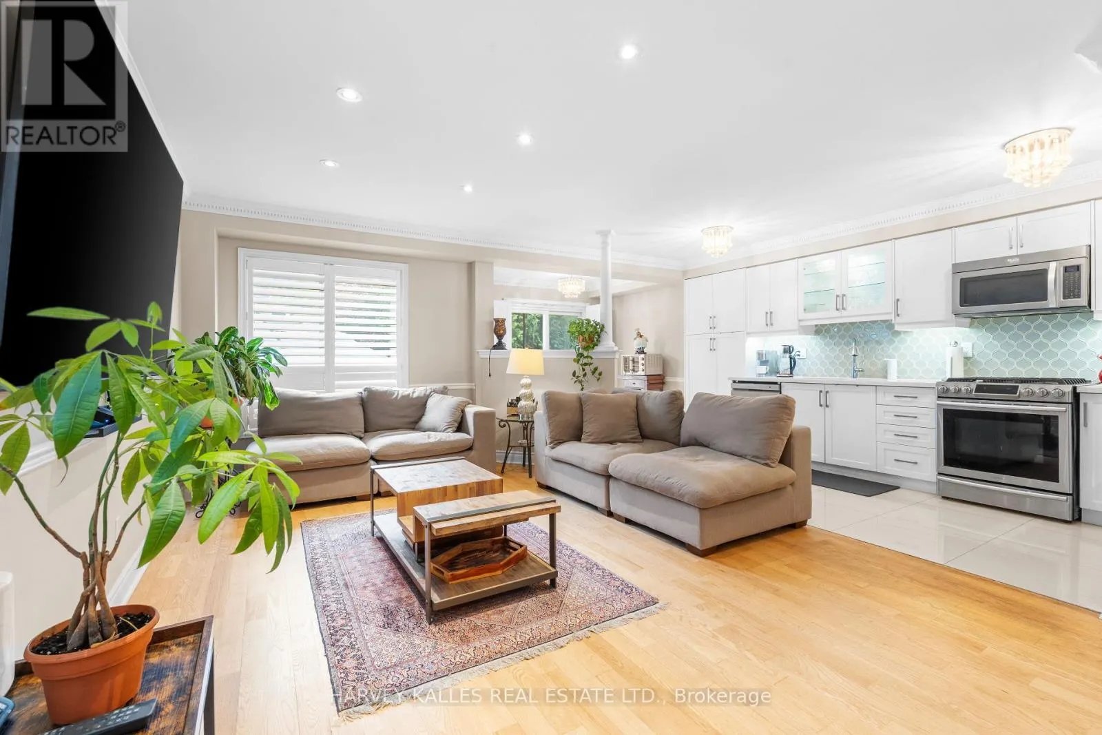 62 KALMAR CRESCENT