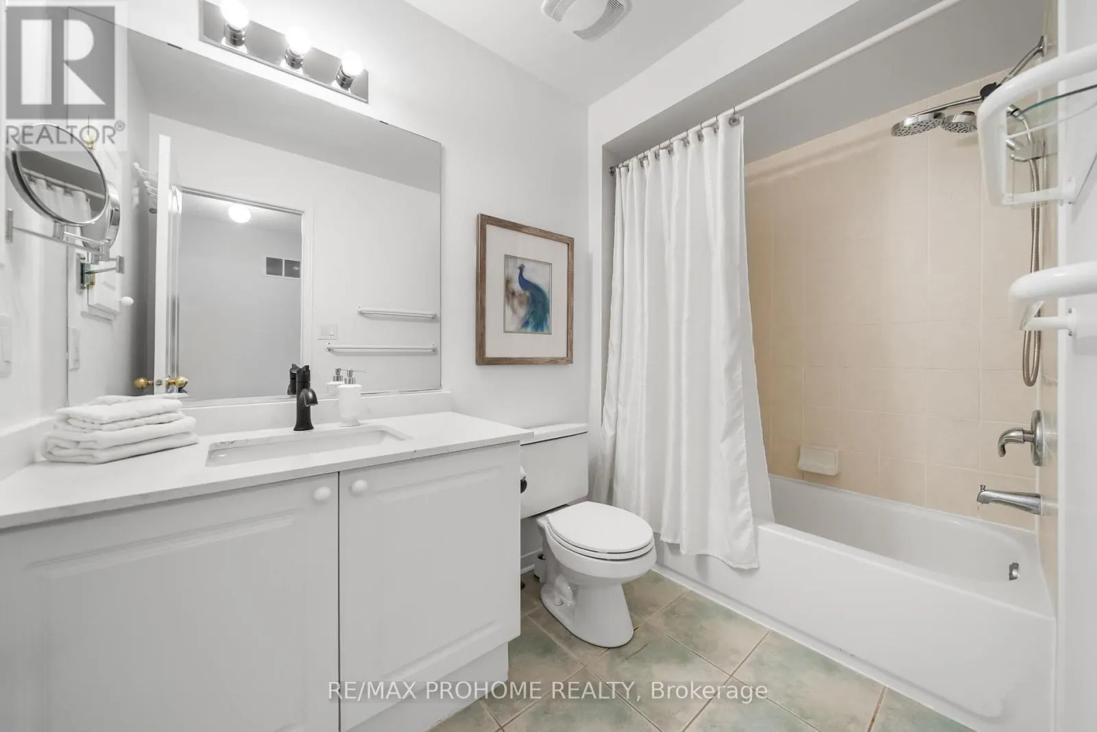 144 DEEPSPRING CRESCENT