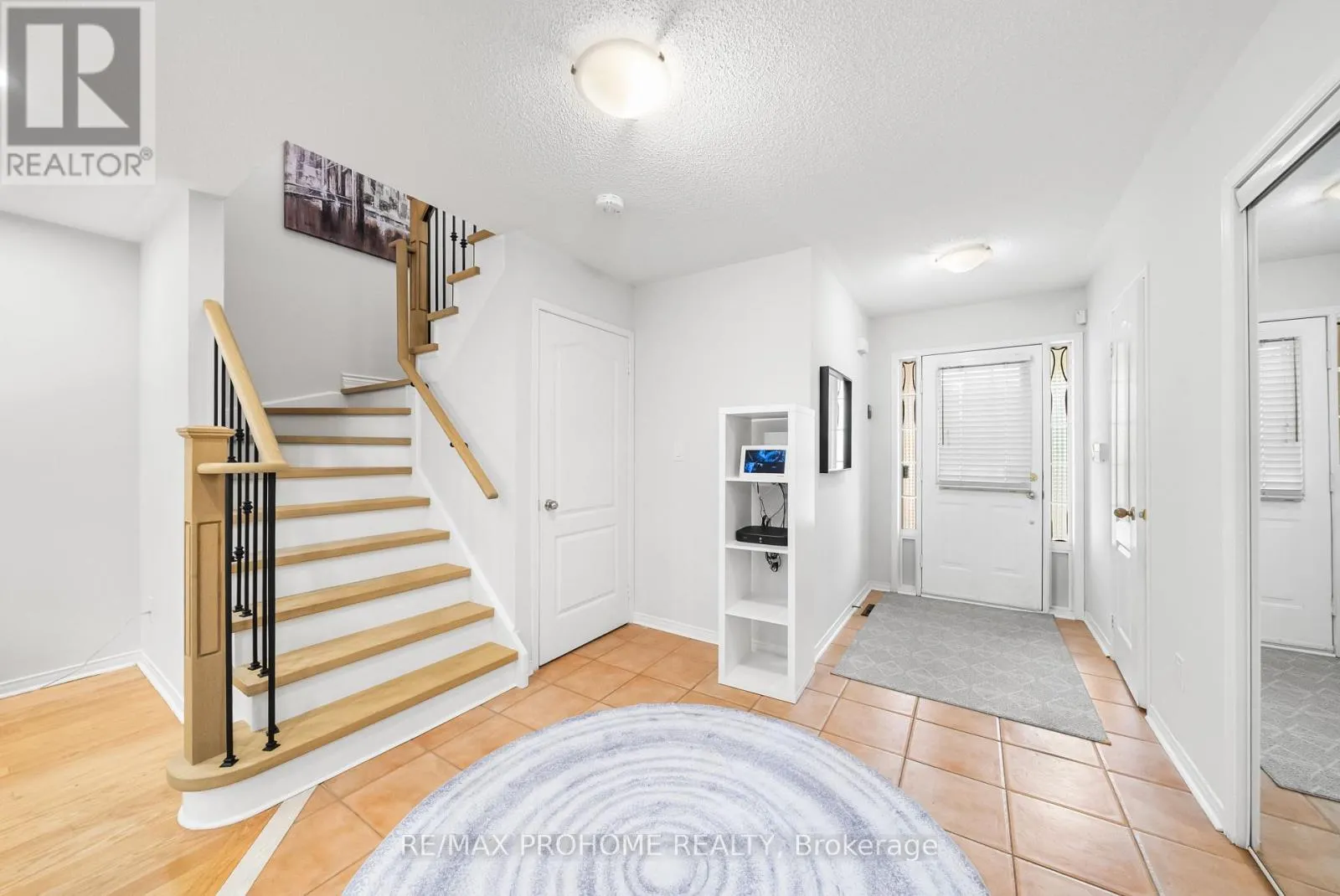 144 DEEPSPRING CRESCENT